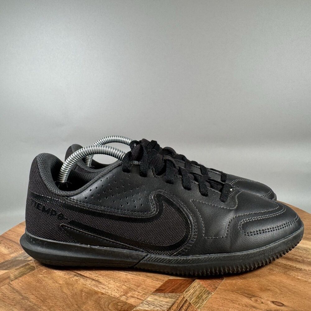 S Nike Tiempo Legend 9 Academy Indoor Soccer Shoes Size 5Y Black DA1332-001